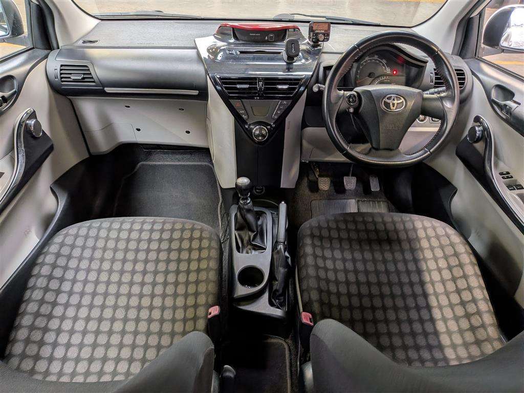 <p>2011 TOYOTA IQ2 VVT-I</p>