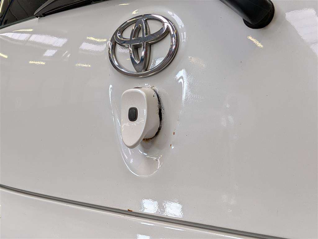 <p>2011 TOYOTA IQ2 VVT-I</p>