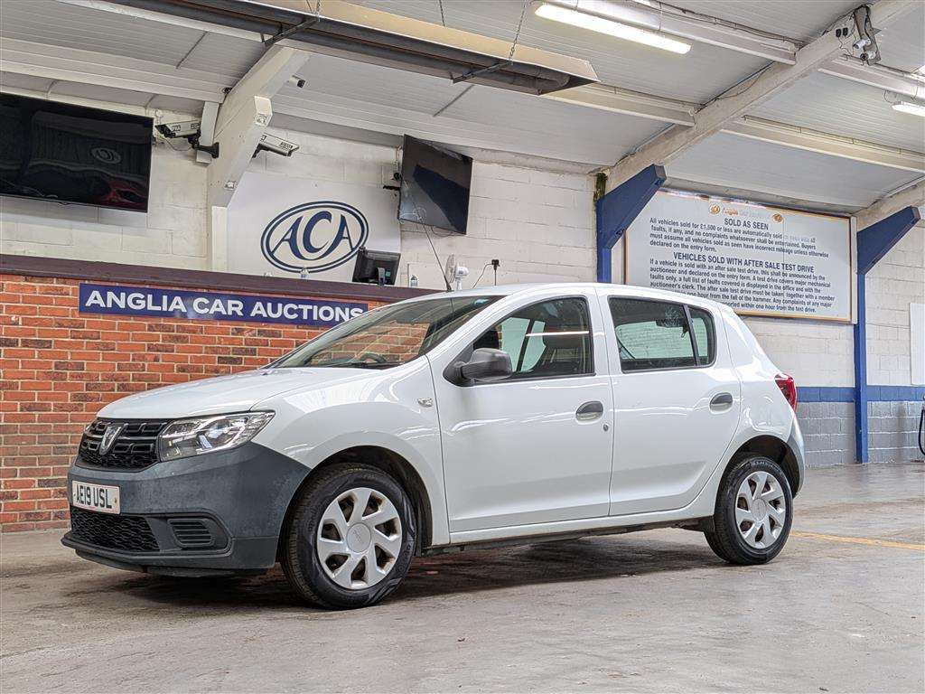 <p>2019 DACIA SANDERO ACCESS SCE</p>