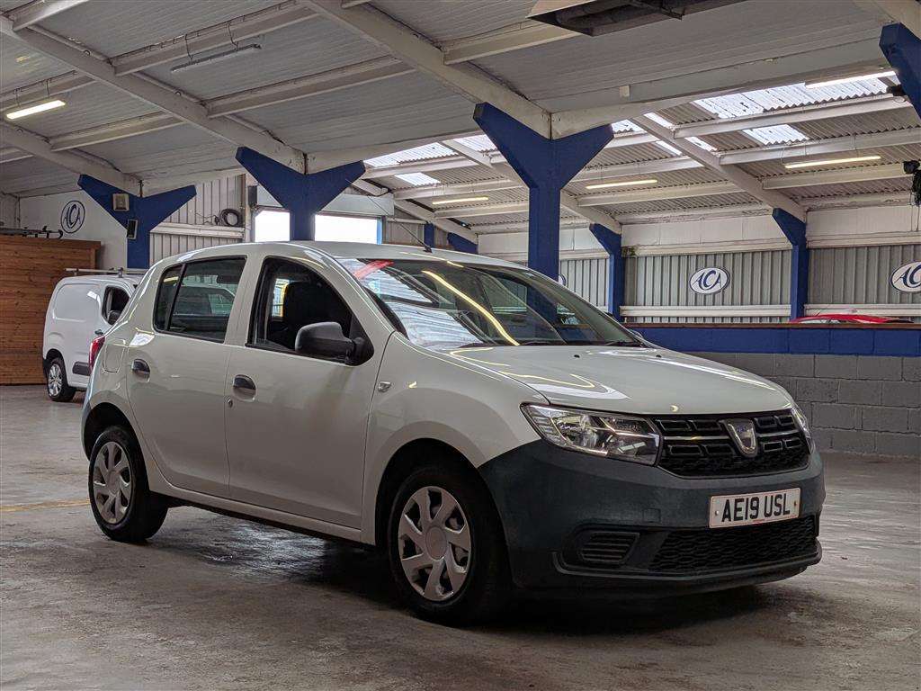 <p>2019 DACIA SANDERO ACCESS SCE</p>