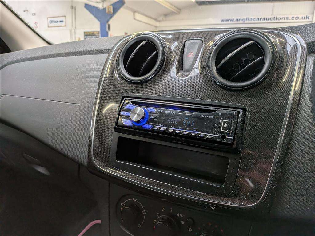 <p>2019 DACIA SANDERO ACCESS SCE</p>