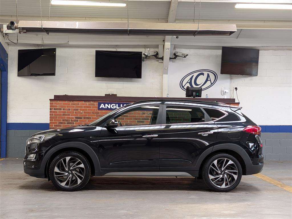 <p>2019 HYUNDAI TUCSON PREMIUM SE CRDI 2W</p>