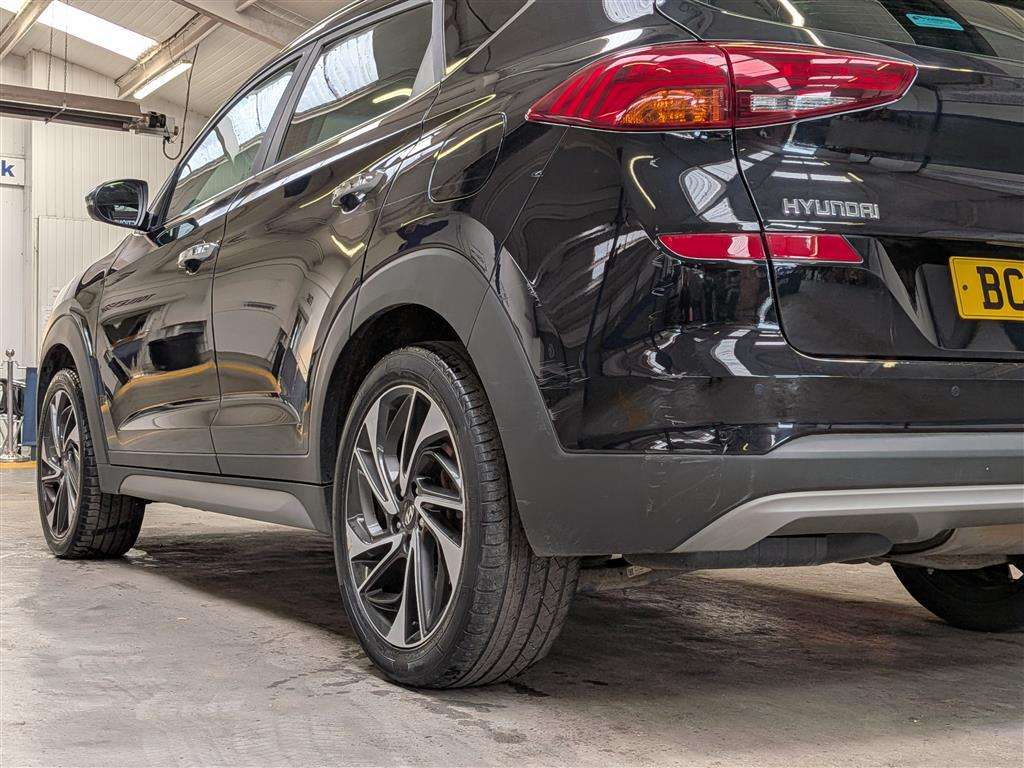 <p>2019 HYUNDAI TUCSON PREMIUM SE CRDI 2W</p>