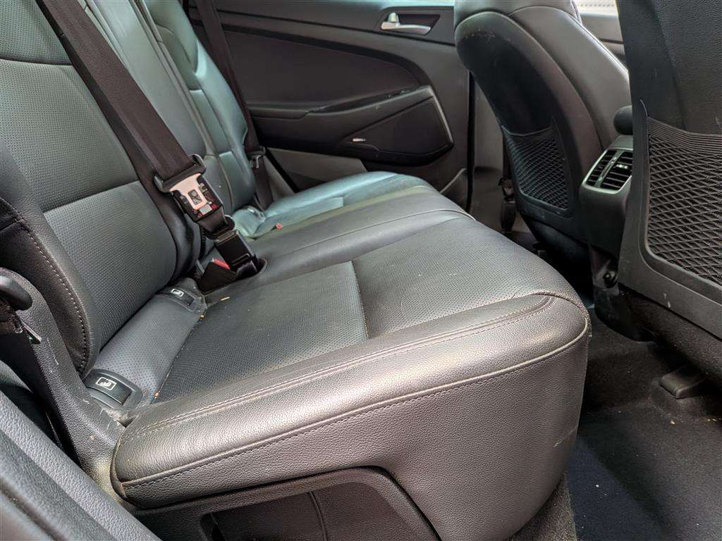 <p>2019 HYUNDAI TUCSON PREMIUM SE CRDI 2W</p>