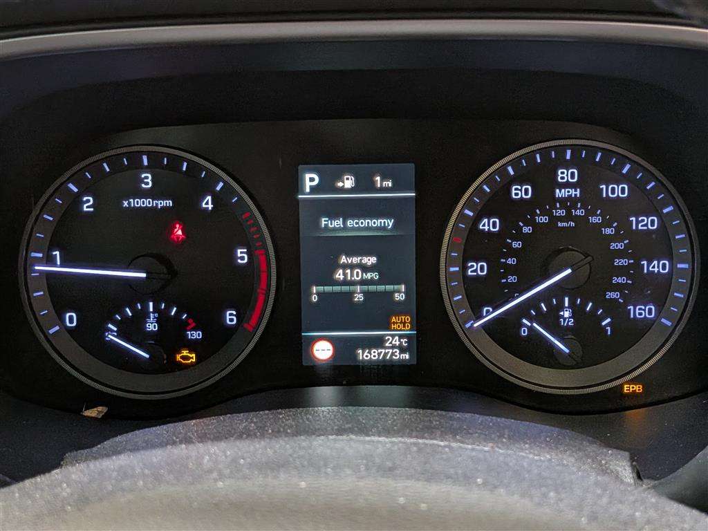 <p>2019 HYUNDAI TUCSON PREMIUM SE CRDI 2W</p>