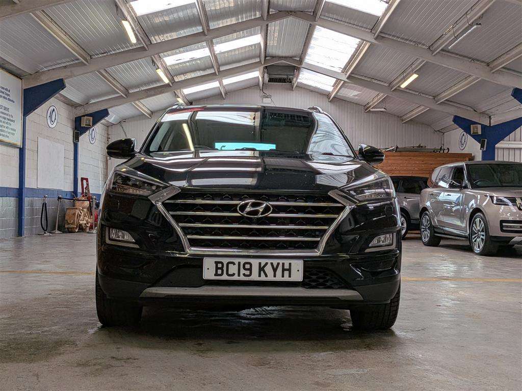 <p>2019 HYUNDAI TUCSON PREMIUM SE CRDI 2W</p>