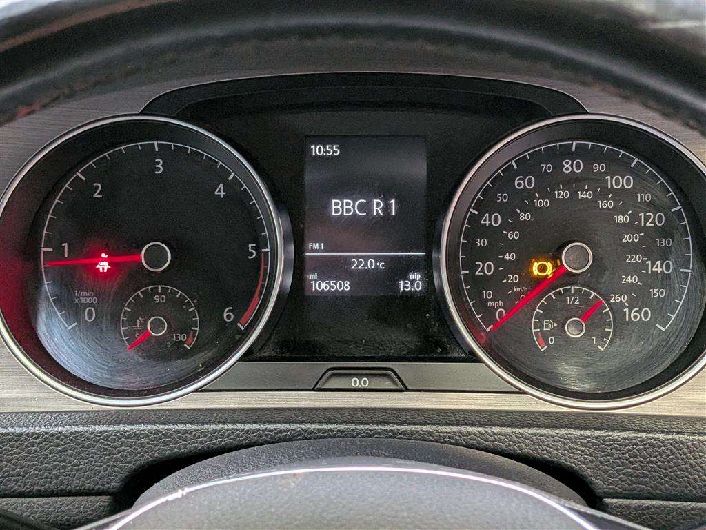 <p>2015 VOLKSWAGEN GOLF MATCH TDI BMT</p>