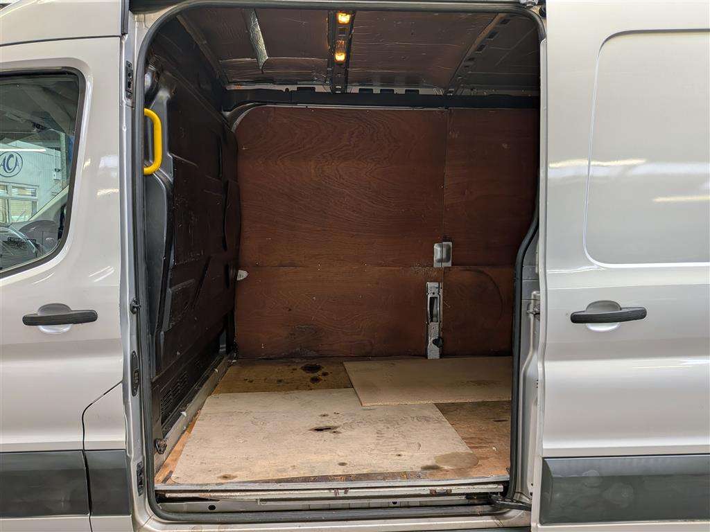 <p>2018 FORD TRANSIT 350</p>