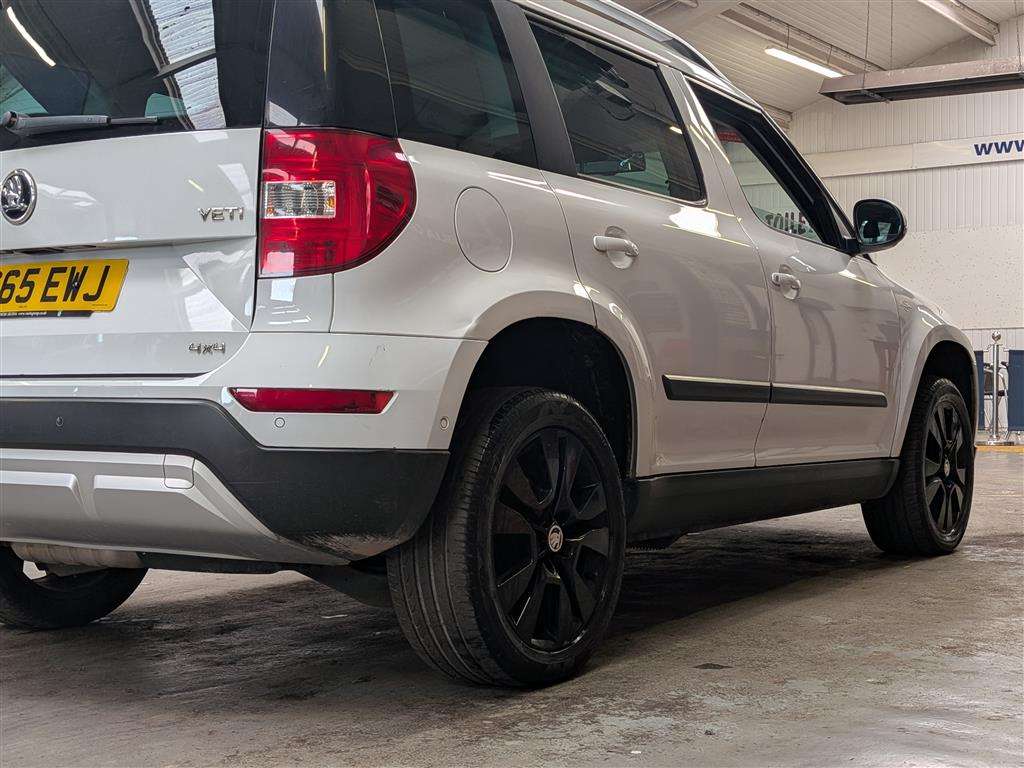 <p>2015 SKODA YETI OUTDOOR L&K TDISCR 4</p>