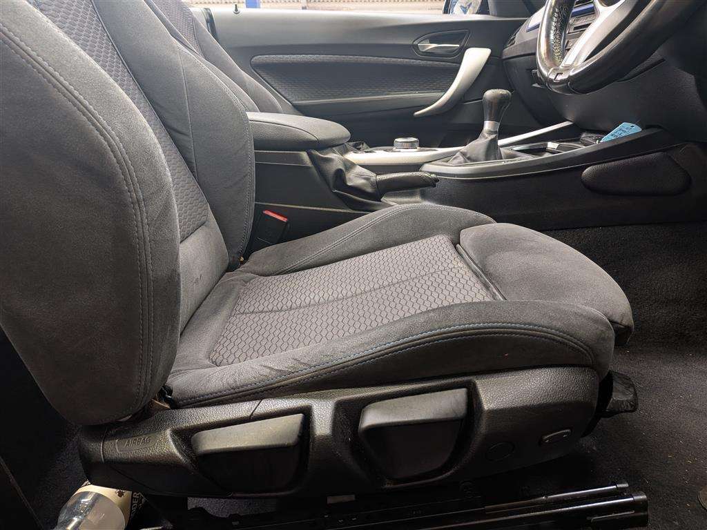 <p>2017 BMW 218I M SPORT</p>