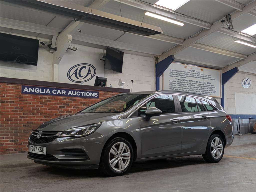 <p>2017 VAUXHALL ASTRA DESIGN CDTI ECOTEC</p>