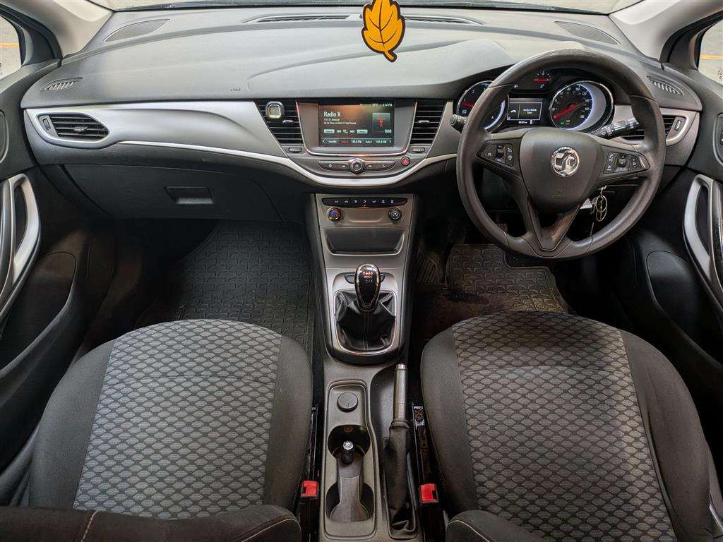 <p>2017 VAUXHALL ASTRA DESIGN CDTI ECOTEC</p>