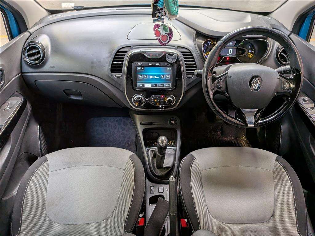 <p>2013 RENAULT CAPTUR D-QUE M-NAV NRG TC</p>