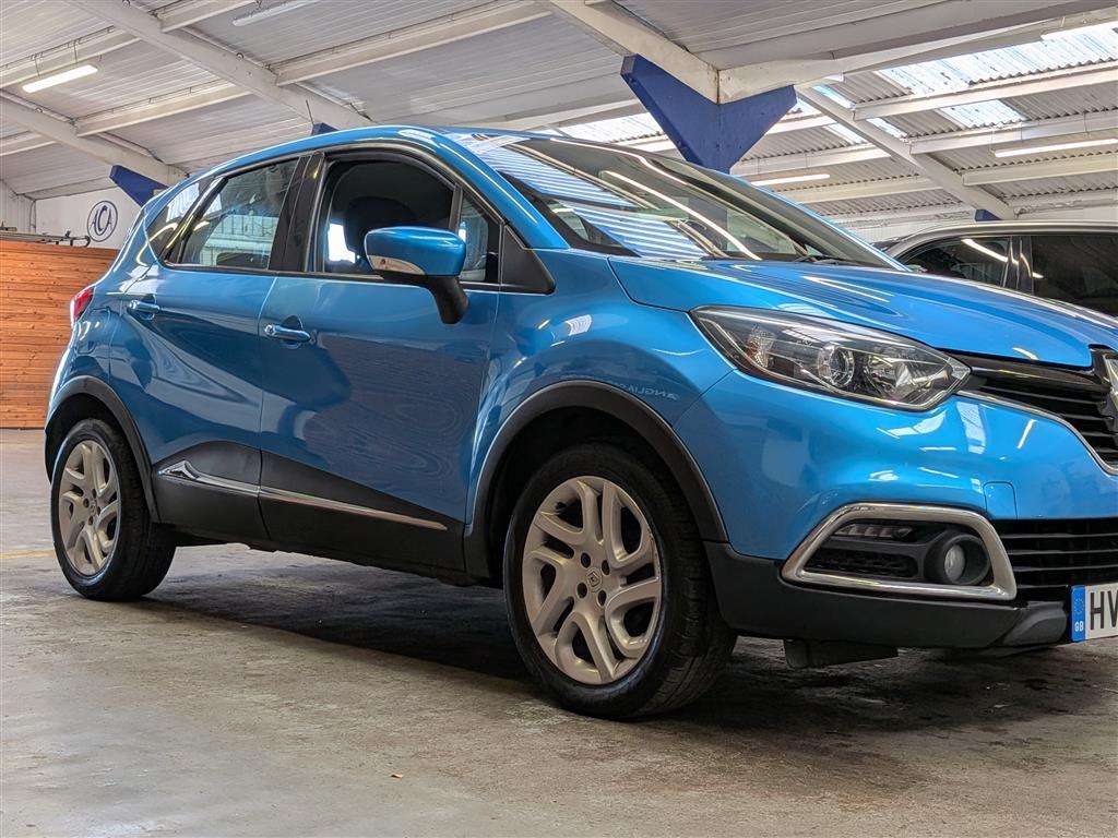 <p>2013 RENAULT CAPTUR D-QUE M-NAV NRG TC</p>