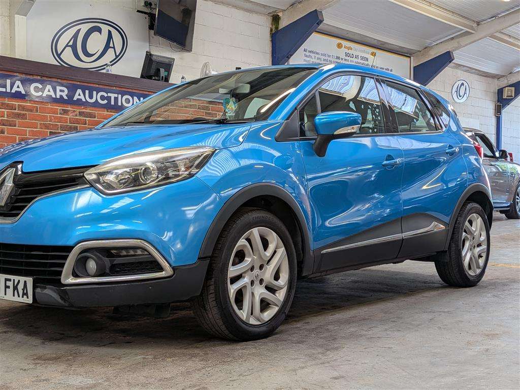 <p>2013 RENAULT CAPTUR D-QUE M-NAV NRG TC</p>