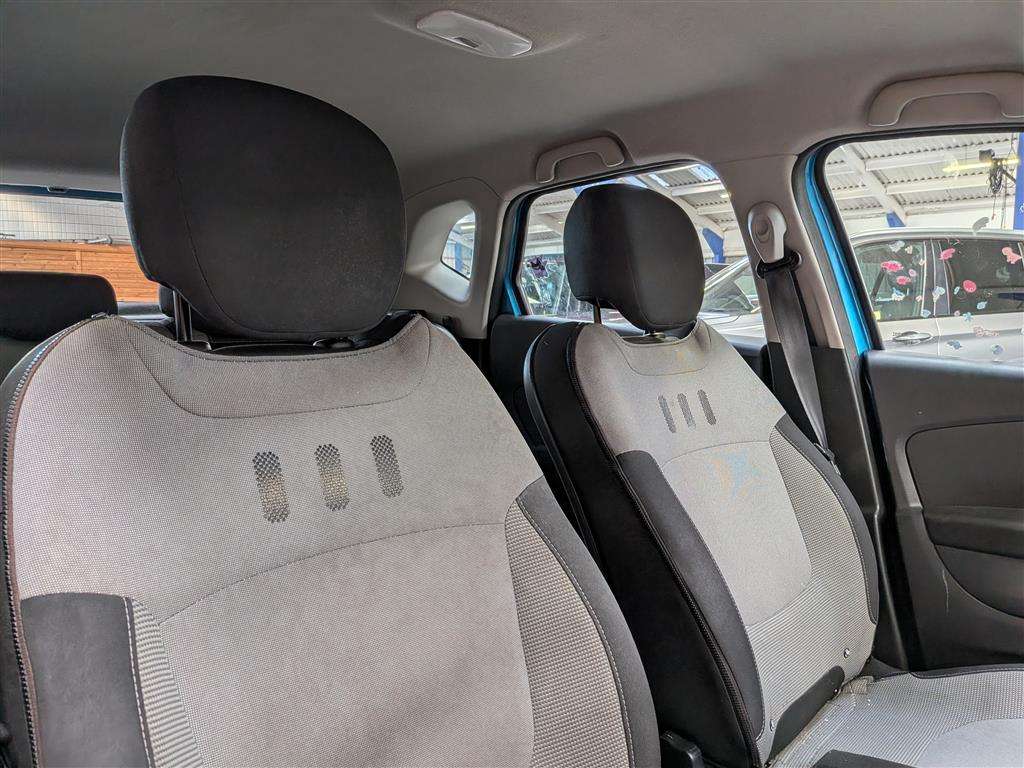 <p>2013 RENAULT CAPTUR D-QUE M-NAV NRG TC</p>