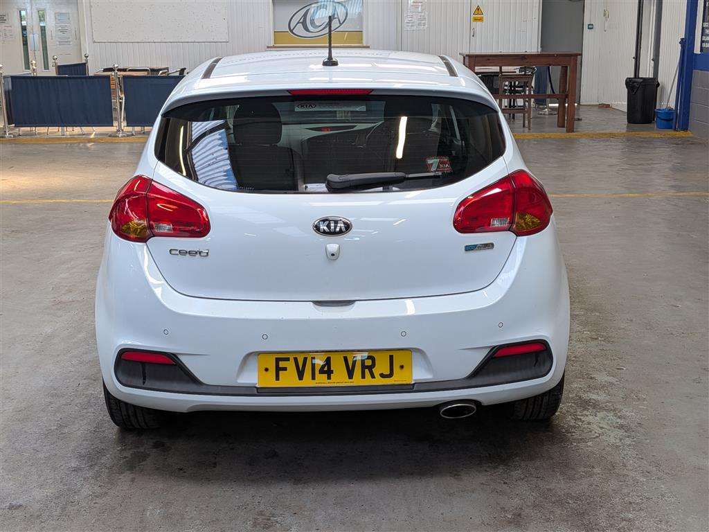 <p>2014 KIA CEED 3 ECODYNAMICS CRDI</p>