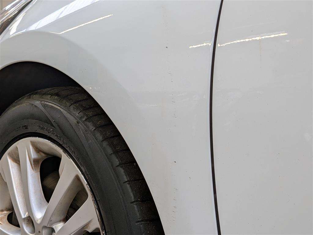 <p>2014 KIA CEED 3 ECODYNAMICS CRDI</p>