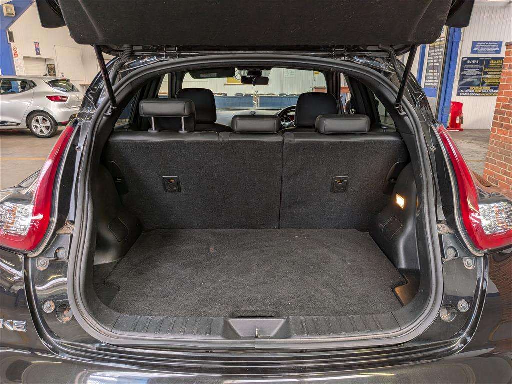 <p>2018 NISSAN JUKE N-CONNECTA DCI</p>