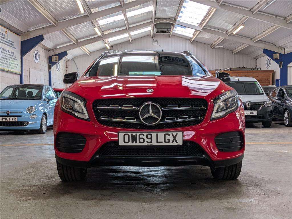 <p>2020 MERCEDES-BENZ GLA 200 AMG LINE EDITION</p>