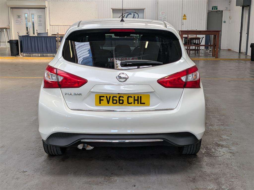 <p>2016 NISSAN PULSAR TEKNA DIG-T</p>