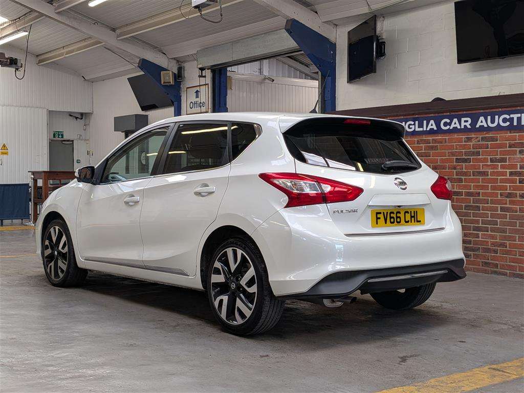 <p>2016 NISSAN PULSAR TEKNA DIG-T</p>