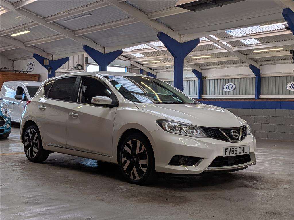 <p>2016 NISSAN PULSAR TEKNA DIG-T</p>