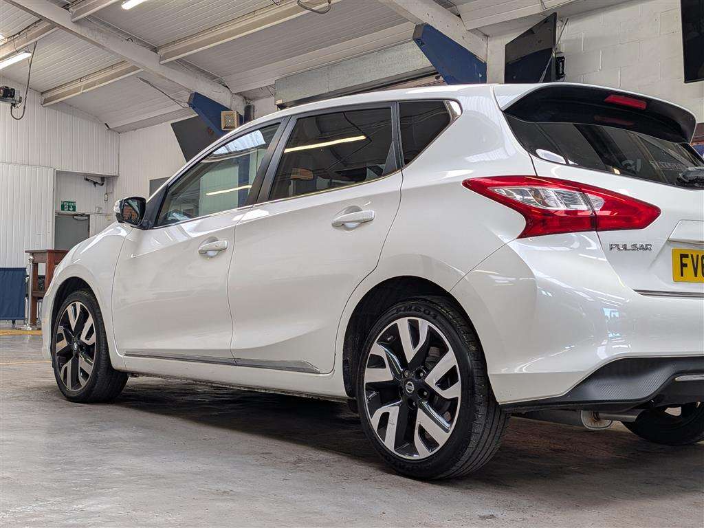 <p>2016 NISSAN PULSAR TEKNA DIG-T</p>