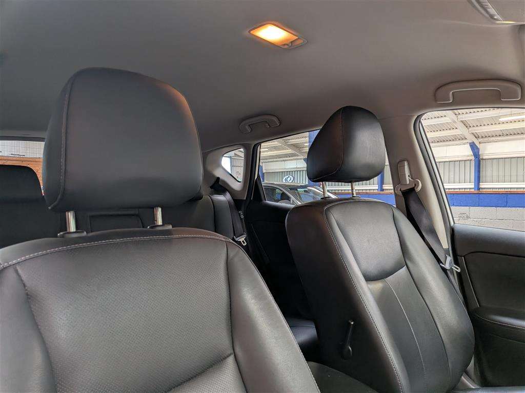 <p>2016 NISSAN PULSAR TEKNA DIG-T</p>