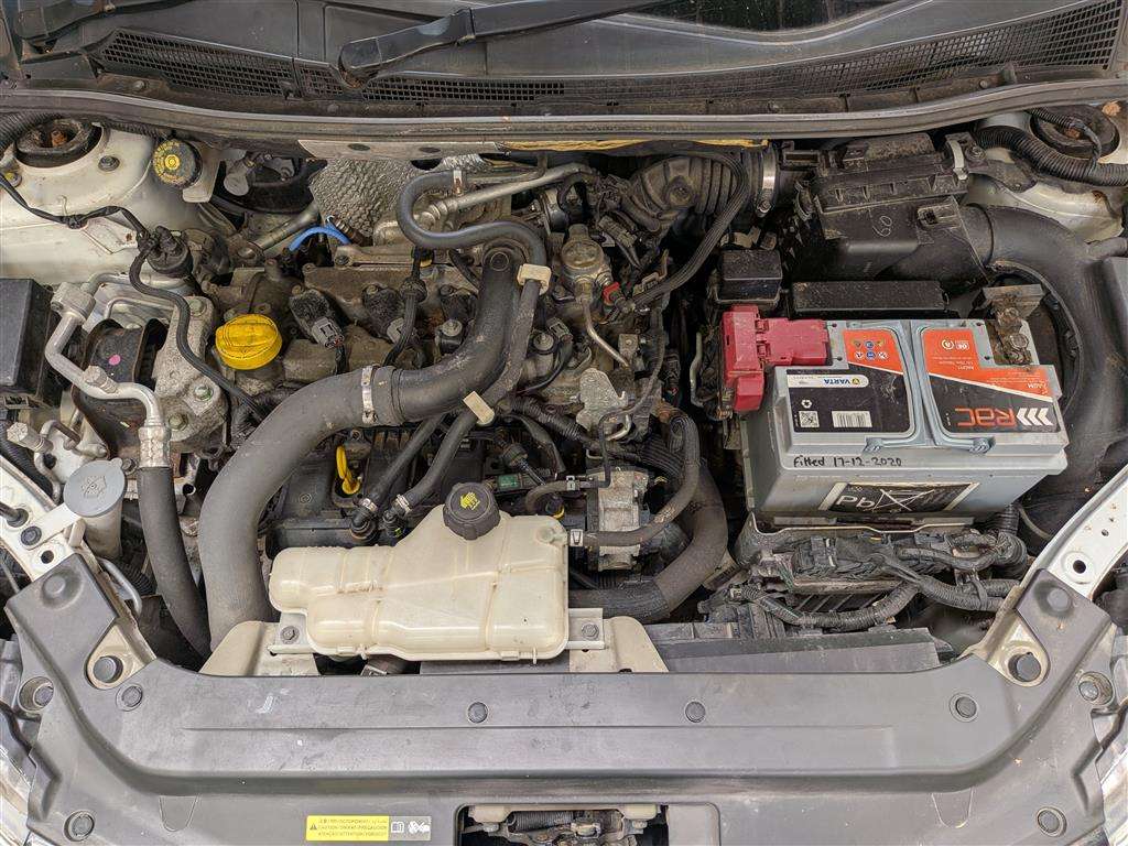 <p>2016 NISSAN PULSAR TEKNA DIG-T</p>
