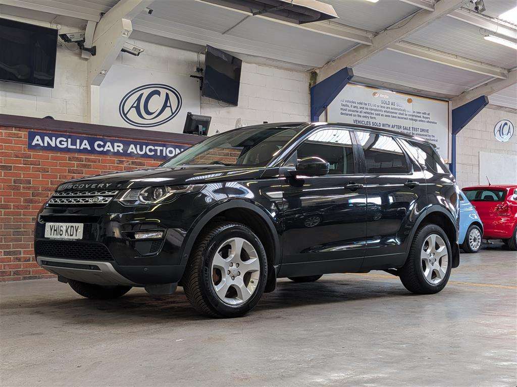 <p>2016 LAND ROVER DISCOVERY SPORT HSE TD4</p>