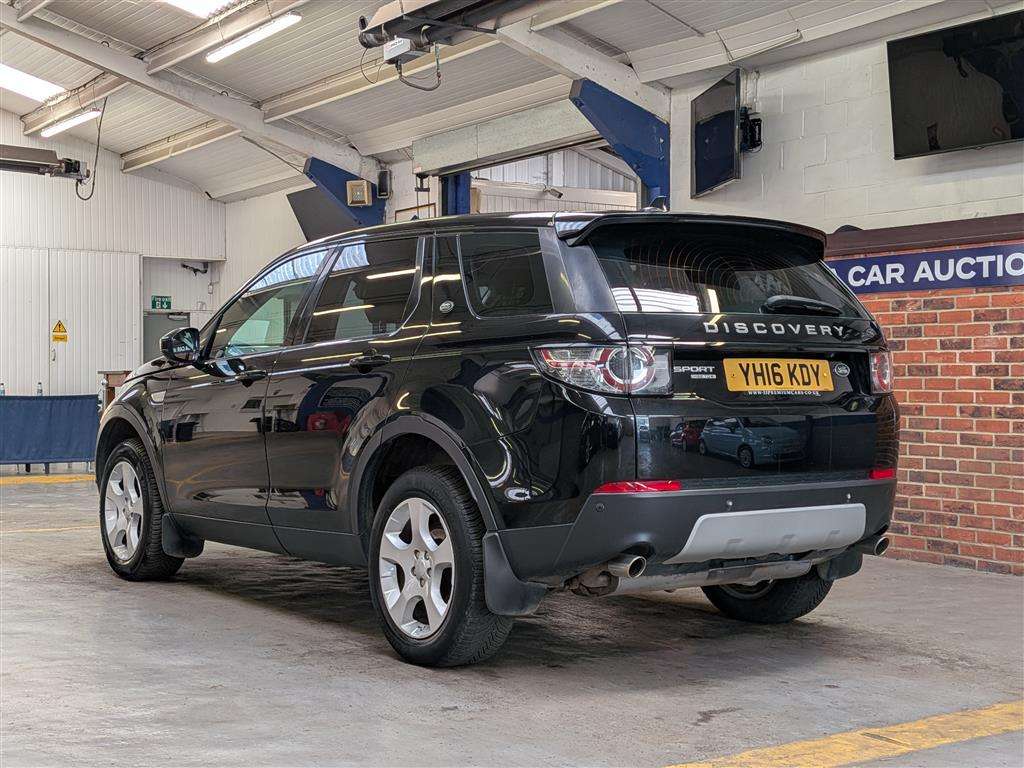 <p>2016 LAND ROVER DISCOVERY SPORT HSE TD4</p>
