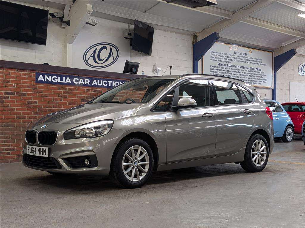 <p>2014 BMW 218I SE AUTO</p>