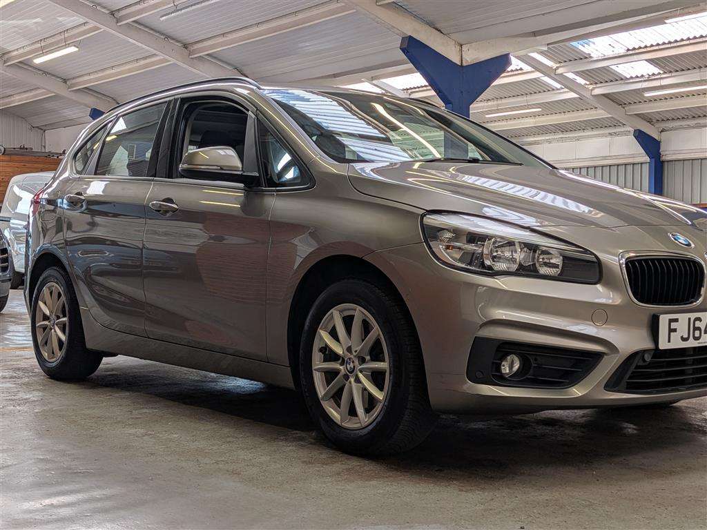 <p>2014 BMW 218I SE AUTO</p>
