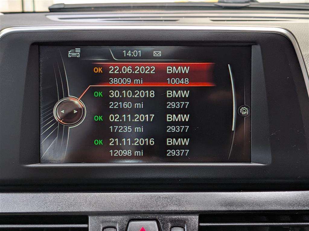 <p>2014 BMW 218I SE AUTO</p>