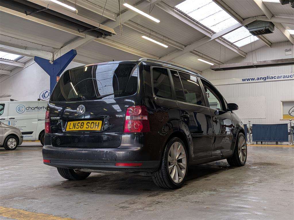<p>2008 VOLKSWAGEN TOURAN SE TDI 105</p>