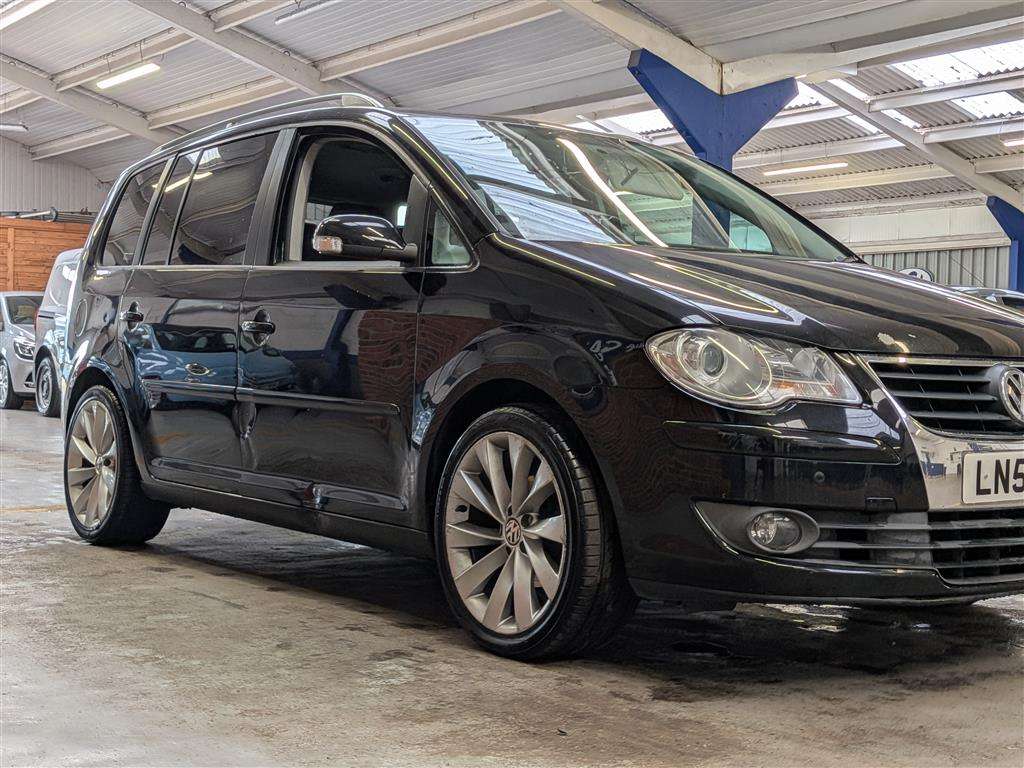 <p>2008 VOLKSWAGEN TOURAN SE TDI 105</p>