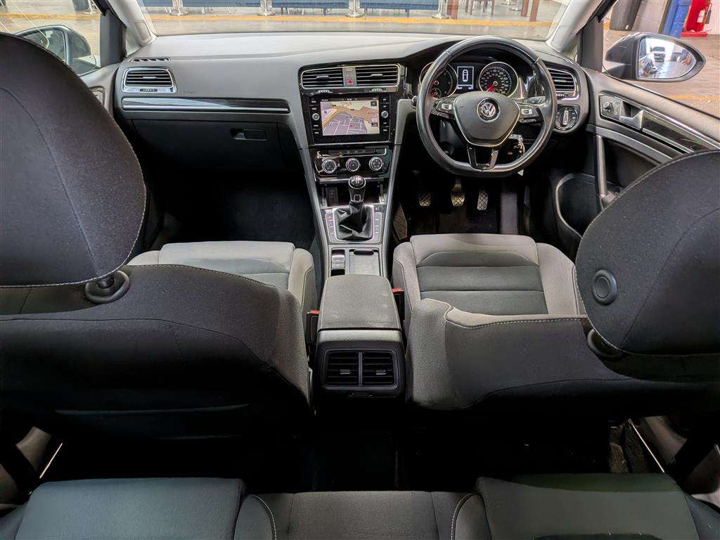 <p>2017 VOLKSWAGEN GOLF GT TDI BMT</p>