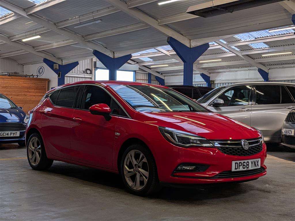 <p>2018 VAUXHALL ASTRA SRI TURBO</p>