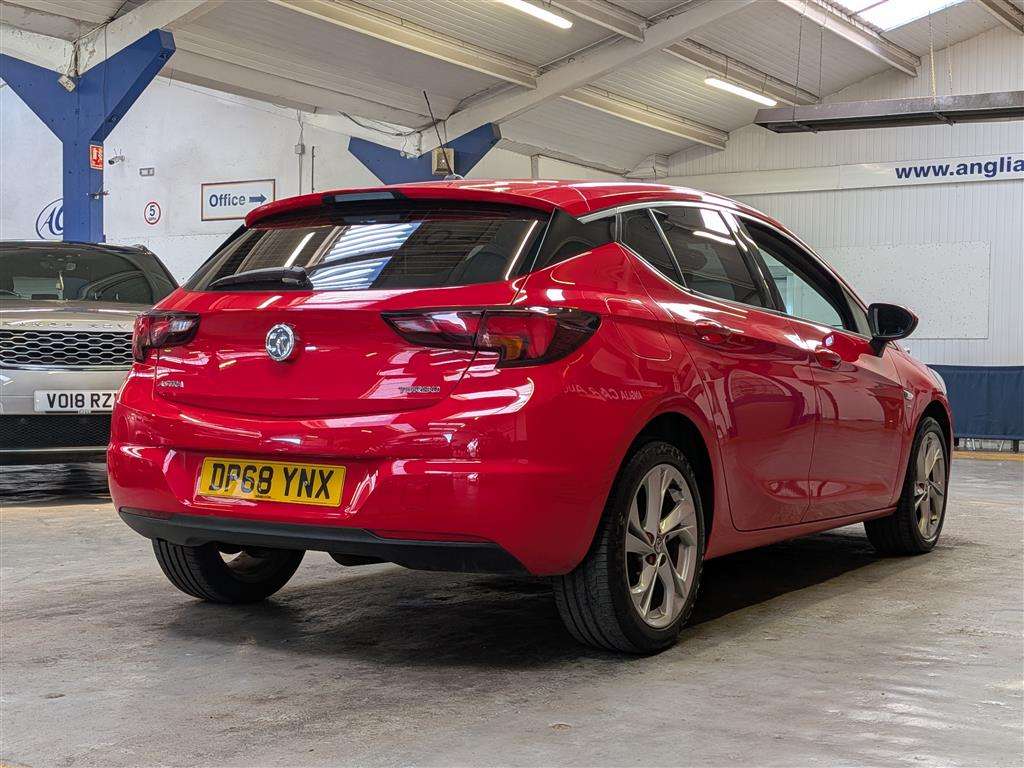 <p>2018 VAUXHALL ASTRA SRI TURBO</p>