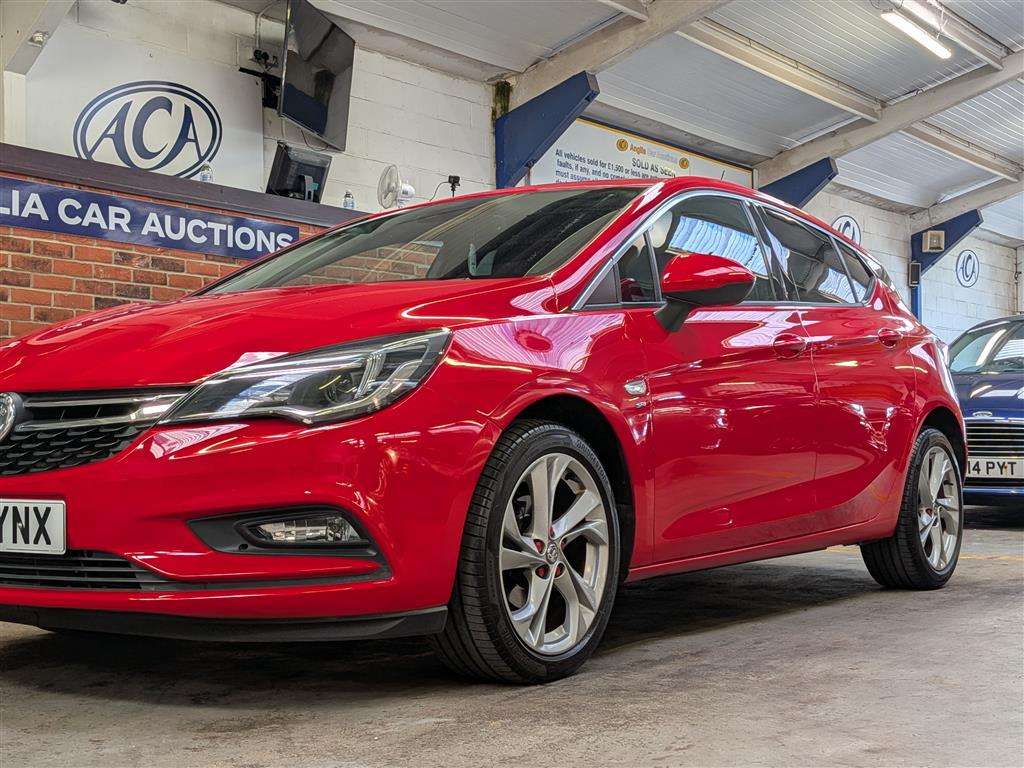 <p>2018 VAUXHALL ASTRA SRI TURBO</p>