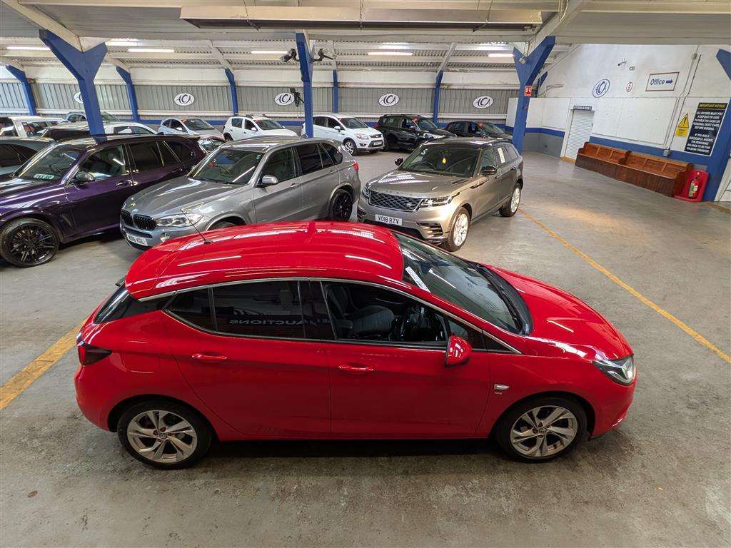 <p>2018 VAUXHALL ASTRA SRI TURBO</p>