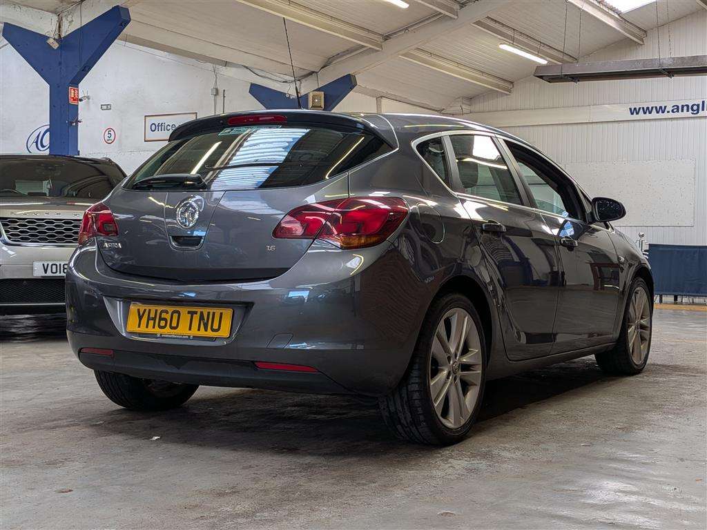 <p>2010 VAUXHALL ASTRA SRI</p>