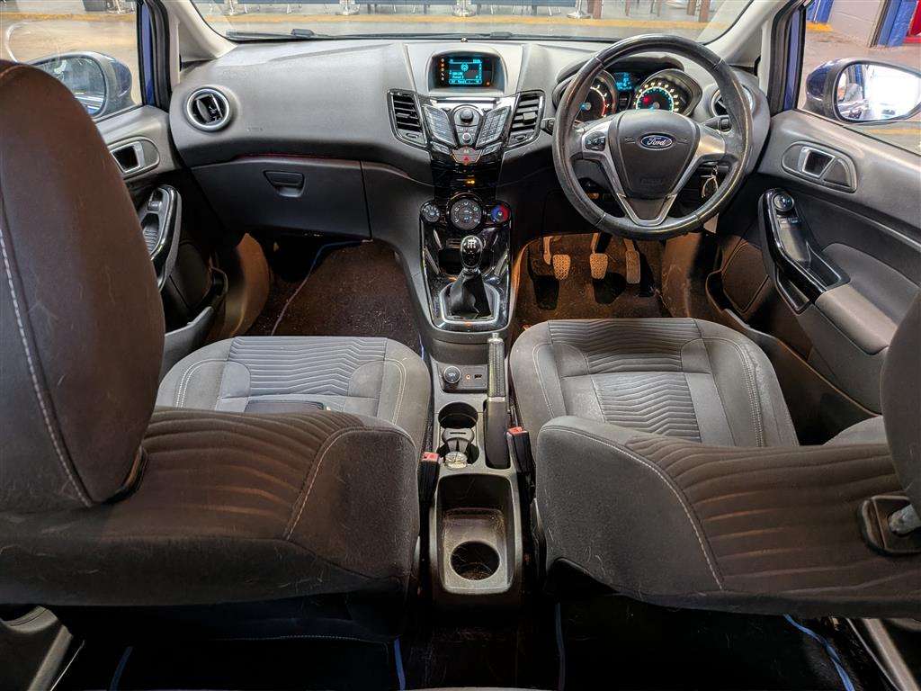 <p>2014 FORD FIESTA ZETEC</p>