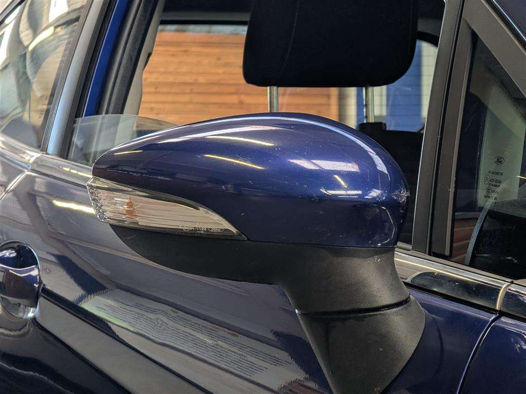 <p>2014 FORD FIESTA ZETEC</p>