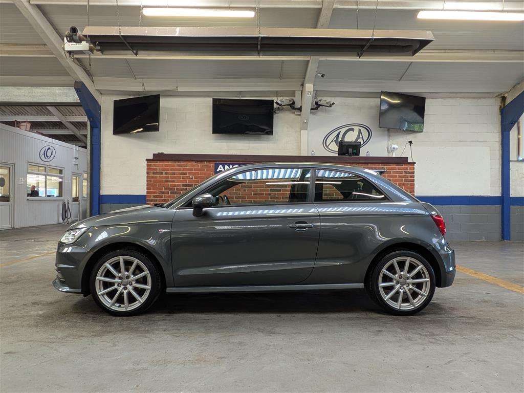<p>2017 AUDI A1 S LINE TFSI</p>