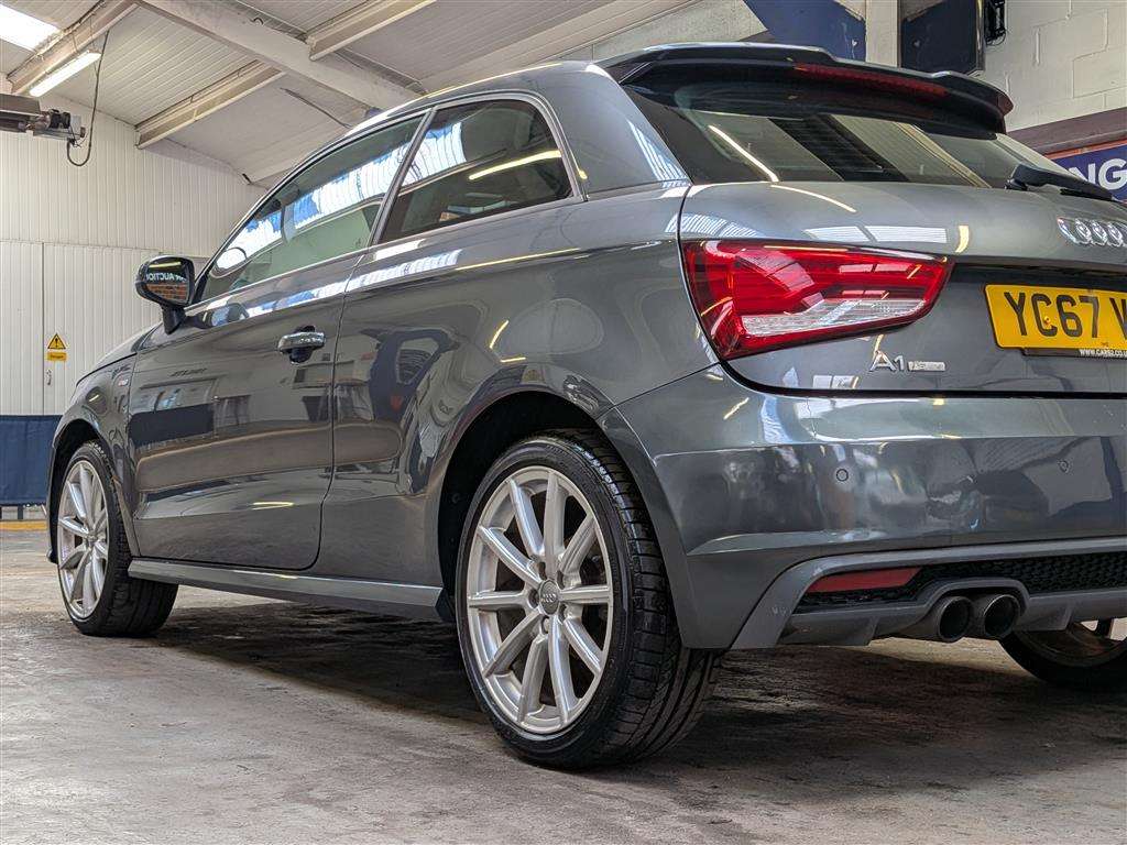 <p>2017 AUDI A1 S LINE TFSI</p>