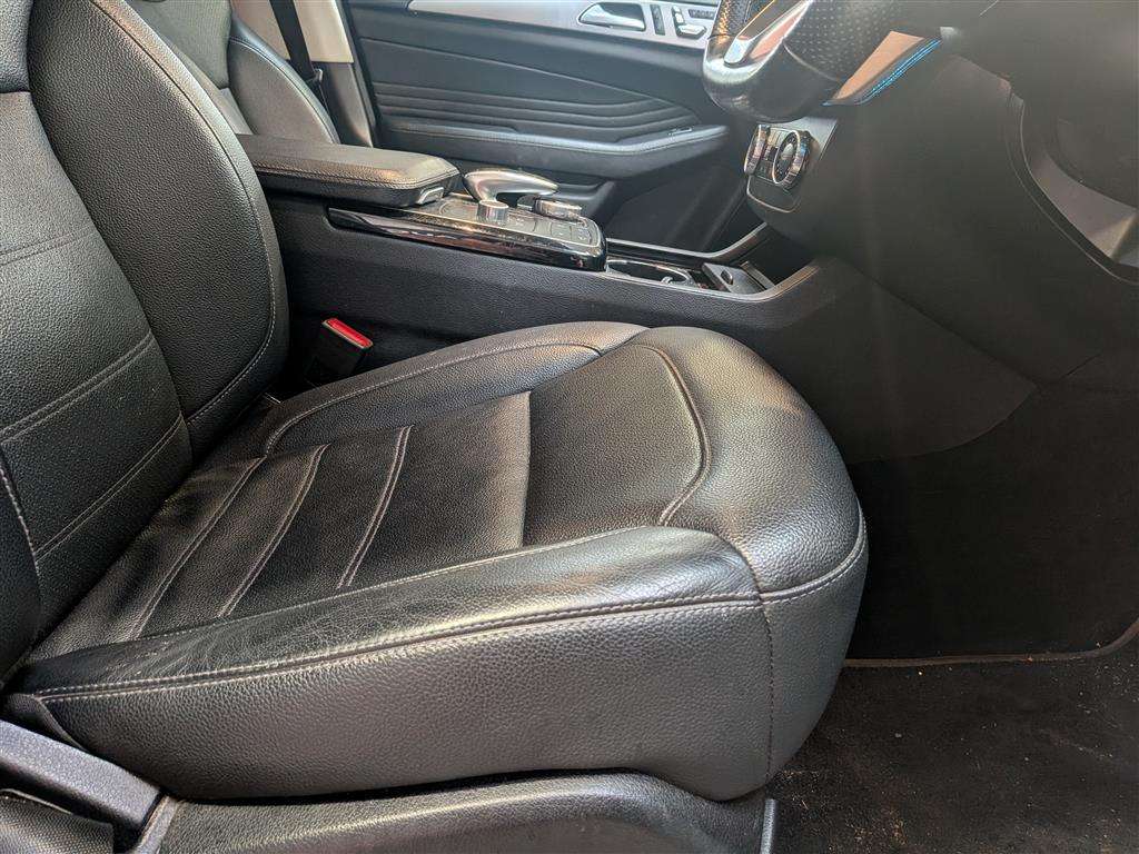 <p>2017 MERCEDES-BENZ GLE 350 D 4M AMG LINE PRE</p>