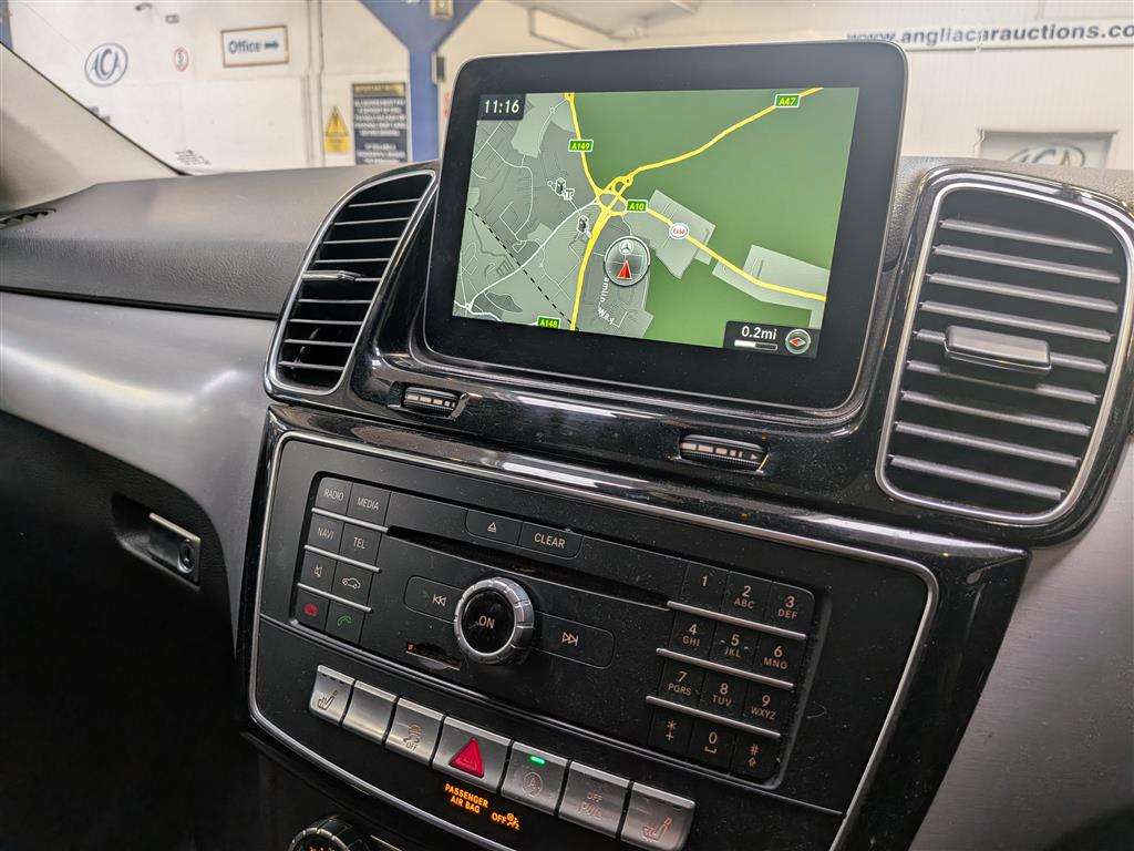 <p>2017 MERCEDES-BENZ GLE 350 D 4M AMG LINE PRE</p>