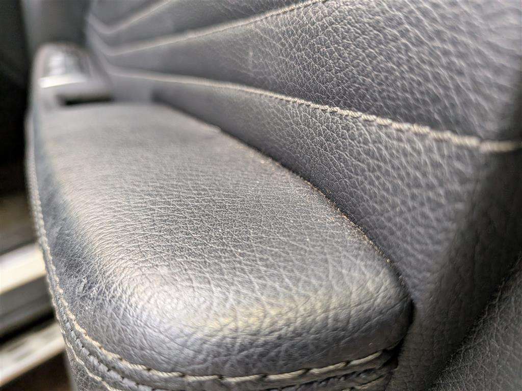 <p>2017 MERCEDES-BENZ GLE 350 D 4M AMG LINE PRE</p>